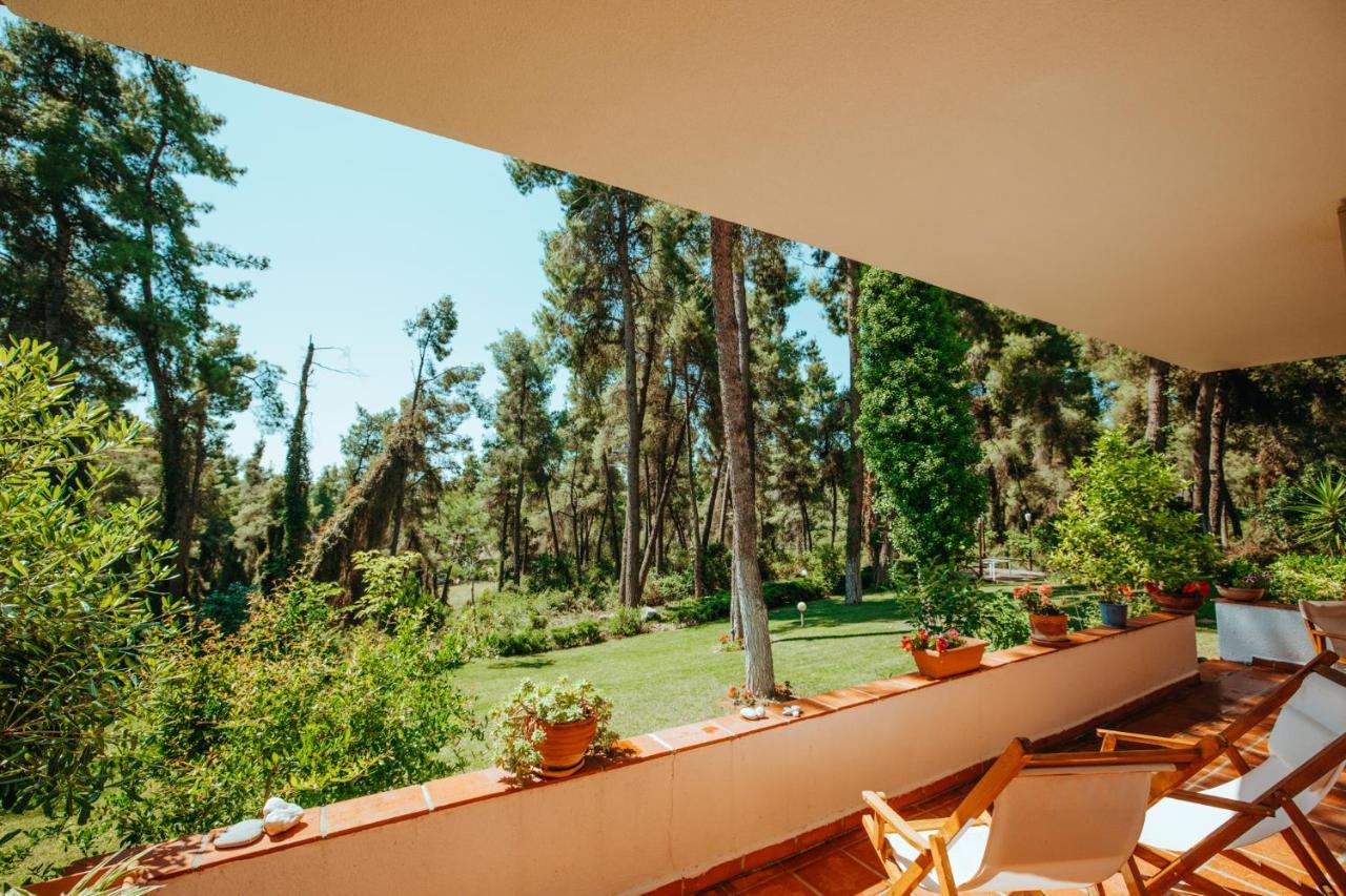 Forest House Near The Sea Sani  Exterior photo